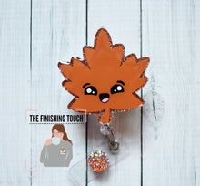 Load image into Gallery viewer, Maple Leaf