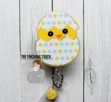 Load image into Gallery viewer, Hatching Chick