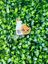 Load image into Gallery viewer, Milk &amp; Cookie

